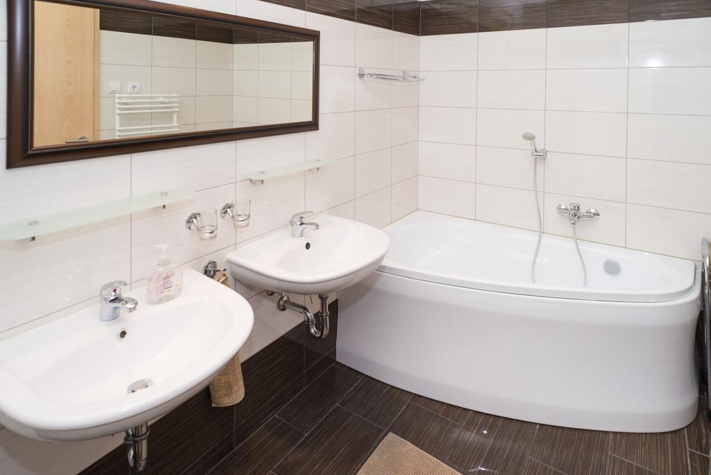 Andi Apartman Hévíz Eksteriør billede