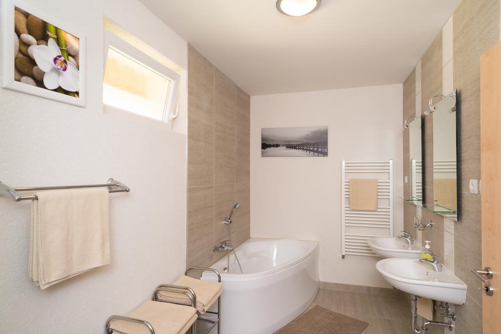 Andi Apartman Hévíz Eksteriør billede